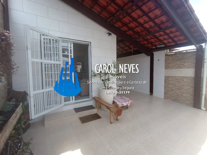 Foto 2 de Casa com 2 quartos à venda, 105m2 em Mongagua - SP