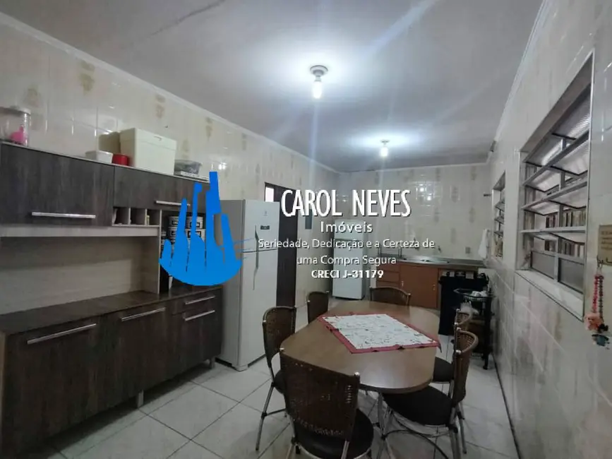 Casa com 3 quartos à venda, 233m2 em Caiçara, Praia Grande - SP - imagem 6 Foto 6 de Casa com 3 quartos à venda, 233m2 em Caiçara, Praia Grande - SP