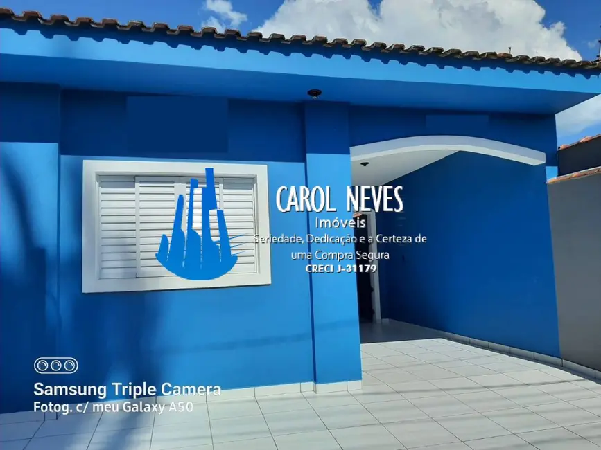 Foto 1 de Casa com 2 quartos à venda, 77m2 em Itanhaem - SP