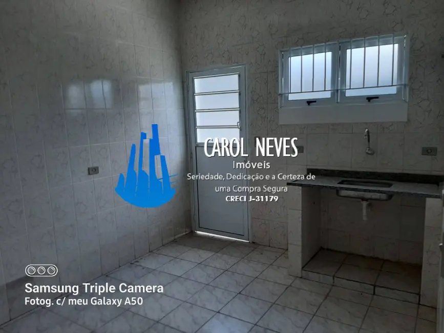 Foto 8 de Casa com 2 quartos à venda, 77m2 em Itanhaem - SP