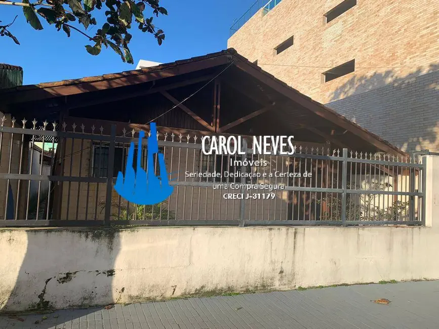 Foto 1 de Casa com 4 quartos à venda, 150m2 em Centro, Mongagua - SP