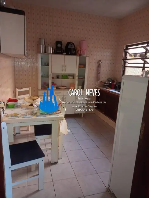 Foto 8 de Casa com 2 quartos à venda, 107m2 em Itanhaem - SP