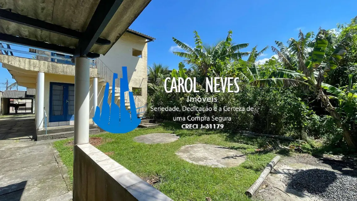 Foto 2 de Casa com 4 quartos à venda, 250m2 em Itanhaem - SP