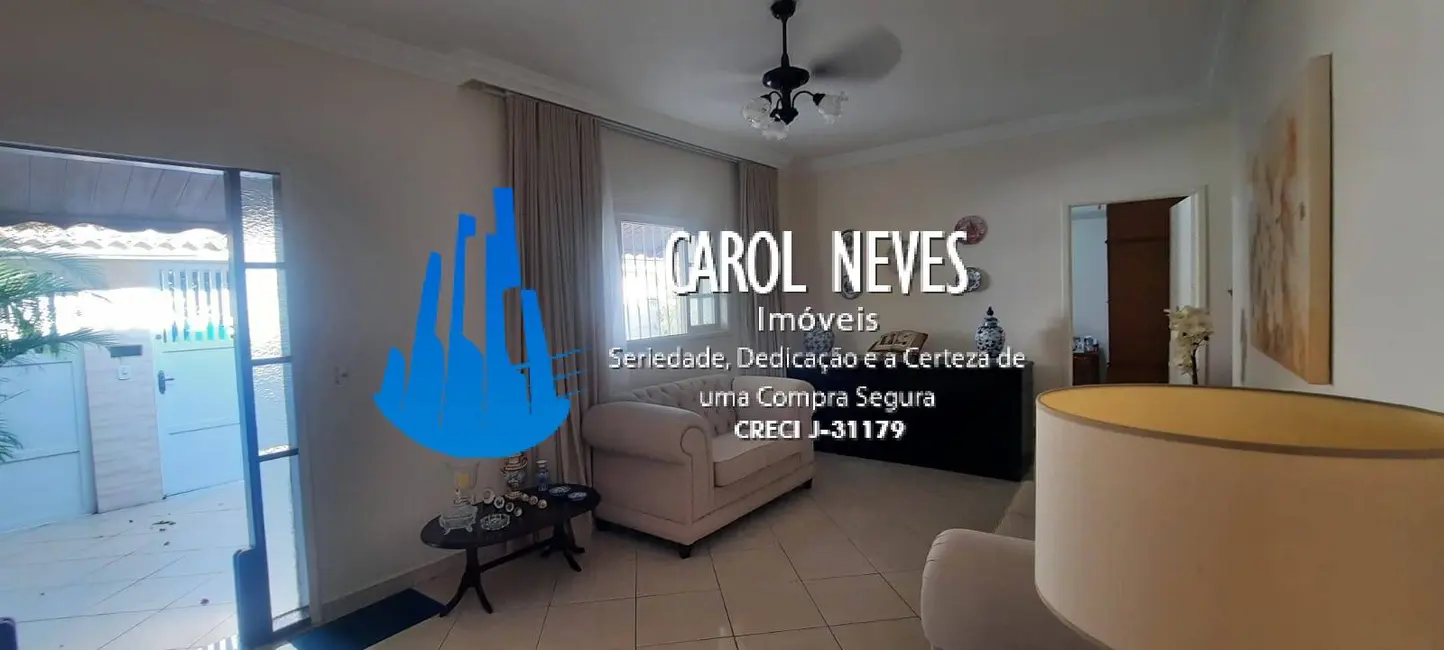 Foto 5 de Casa com 6 quartos à venda, 201m2 em Mongagua - SP