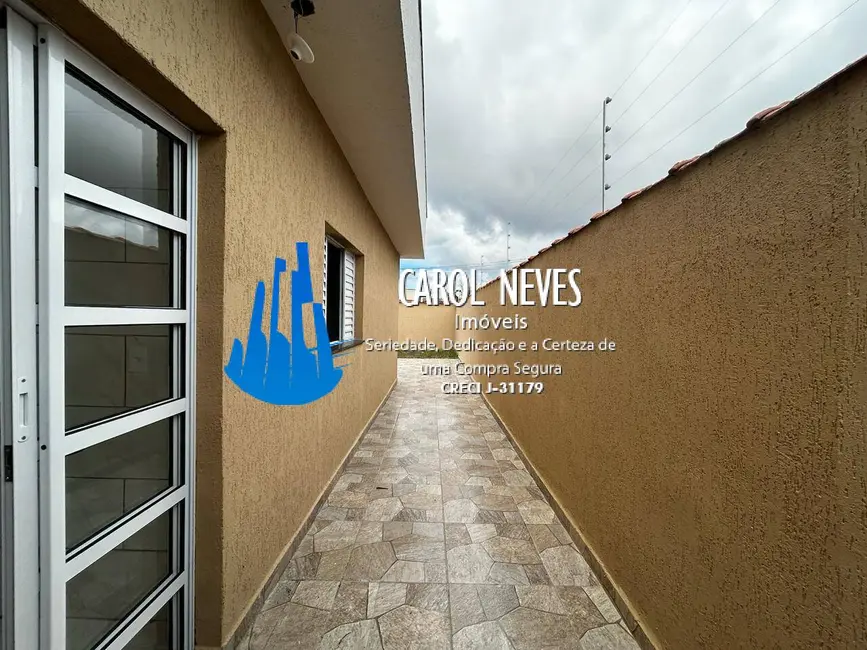 Foto 7 de Casa com 2 quartos à venda, 63m2 em Itanhaem - SP