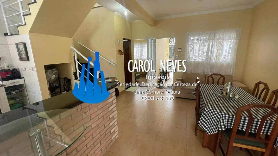 Foto 8 de Sobrado com 3 quartos à venda, 136m2 em Itanhaem - SP