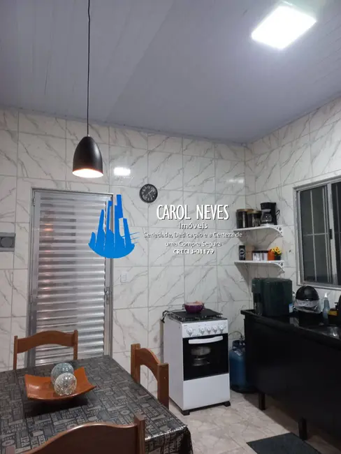 Foto 4 de Casa com 2 quartos à venda, 182m2 em Mongagua - SP