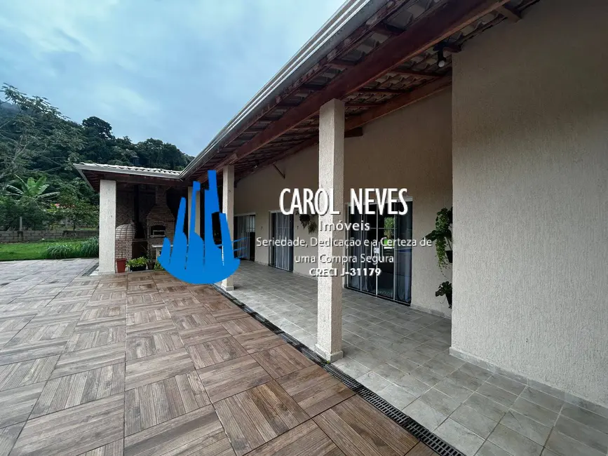 Chácara com 4 quartos à venda, 300m2 em Peruibe - SP - imagem 8 Foto 8 de Chácara com 4 quartos à venda, 300m2 em Peruibe - SP