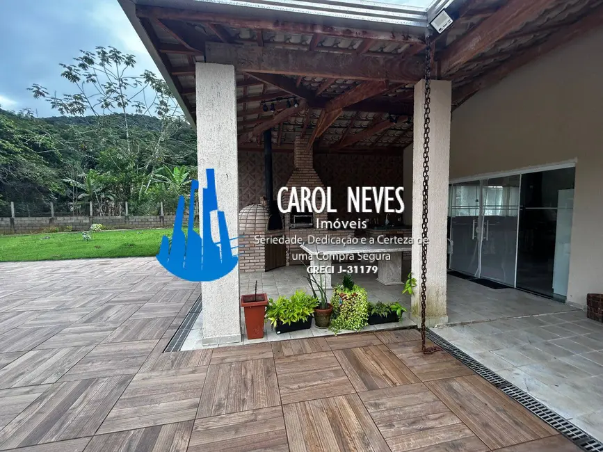 Chácara com 4 quartos à venda, 300m2 em Peruibe - SP - imagem 7 Foto 7 de Chácara com 4 quartos à venda, 300m2 em Peruibe - SP