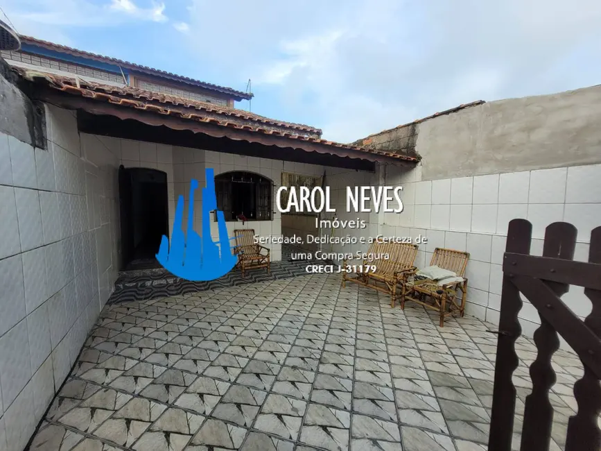 Foto 1 de Sobrado com 2 quartos à venda, 110m2 em Mongagua - SP