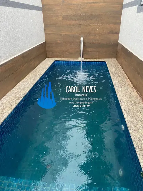 Foto 1 de Casa com 2 quartos à venda, 80m2 em Mongagua - SP
