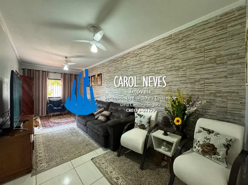 Foto 5 de Casa com 4 quartos à venda, 170m2 em Itanhaem - SP