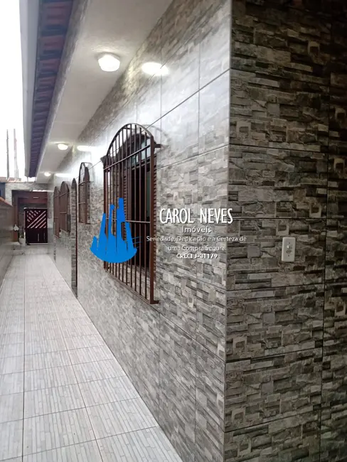 Foto 4 de Casa com 2 quartos à venda, 69m2 em Mongagua - SP