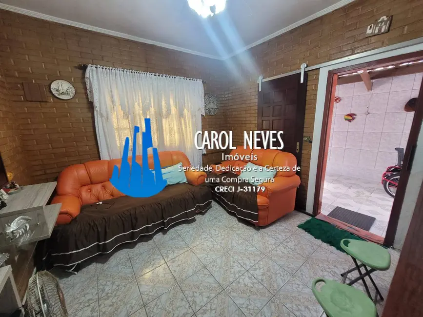 Foto 4 de Casa com 2 quartos à venda, 105m2 em Mongagua - SP