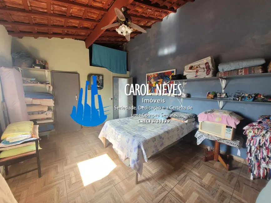 Foto 9 de Casa com 2 quartos à venda, 105m2 em Mongagua - SP