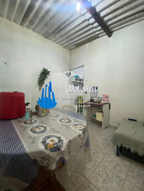 Foto 4 de Casa com 2 quartos à venda, 75m2 em Itanhaem - SP