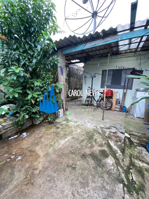 Foto 2 de Casa com 2 quartos à venda, 75m2 em Itanhaem - SP