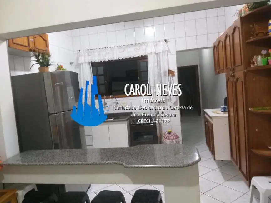 Foto 7 de Casa com 2 quartos à venda, 61m2 em Maracanã, Praia Grande - SP