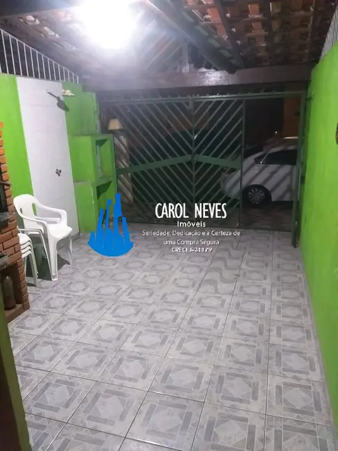 Foto 2 de Casa com 2 quartos à venda, 61m2 em Maracanã, Praia Grande - SP