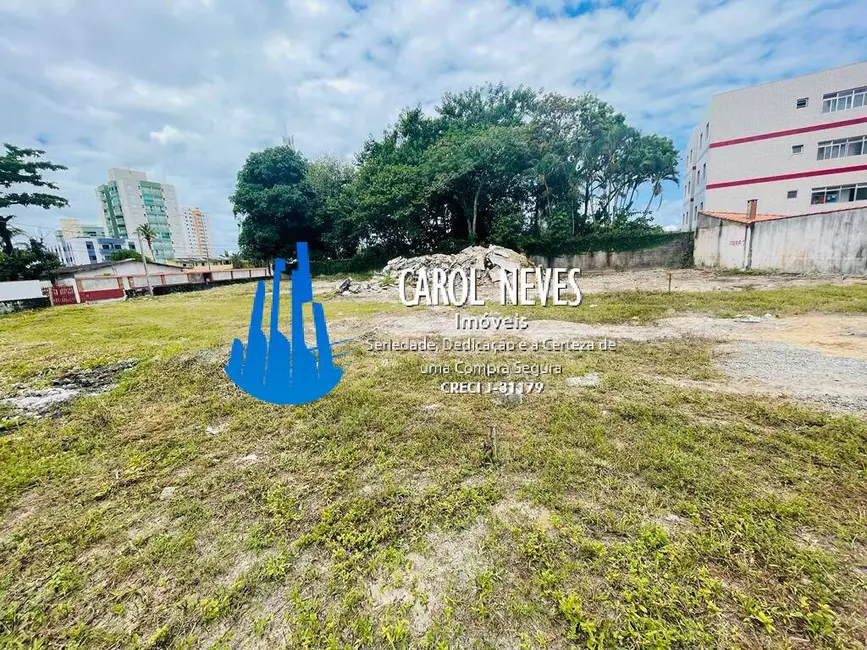 Foto 1 de Terreno / Lote à venda, 1850m2 em Mongagua - SP