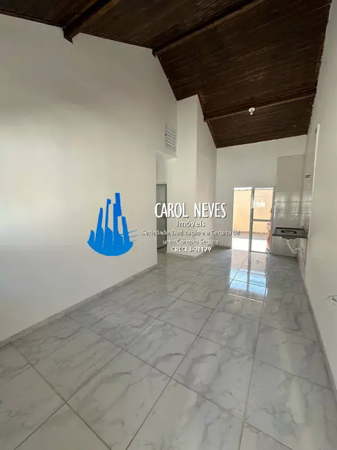 Foto 2 de Casa com 2 quartos à venda, 85m2 em Itanhaem - SP
