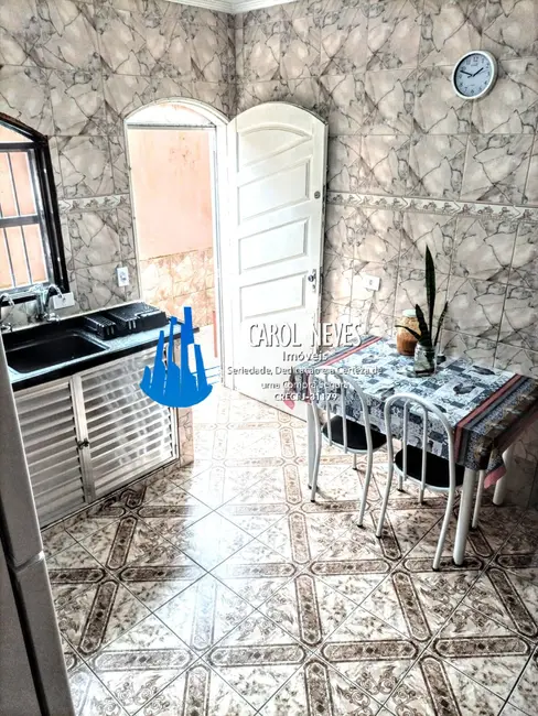 Foto 3 de Sobrado com 4 quartos à venda, 138m2 em Mongagua - SP