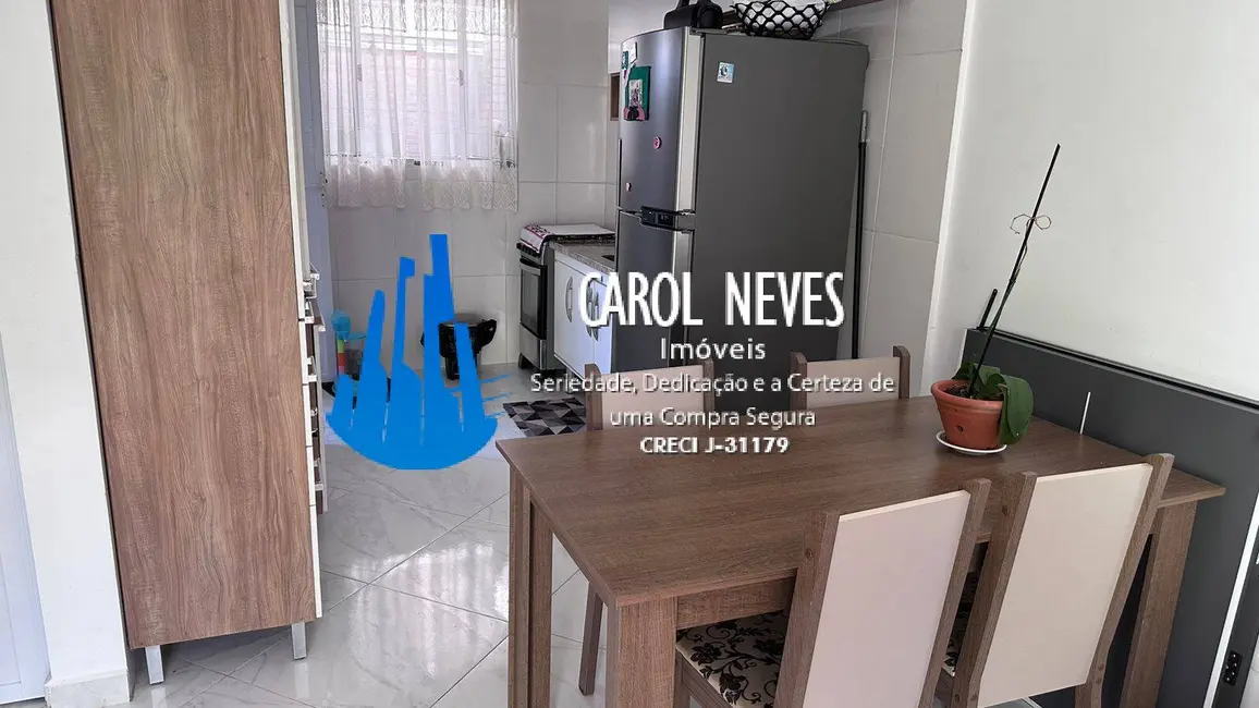 Casa de Condomínio com 2 quartos à venda, 58m2 em Itanhaem - SP - imagem 3 Foto 3 de Casa de Condomínio com 2 quartos à venda, 58m2 em Itanhaem - SP