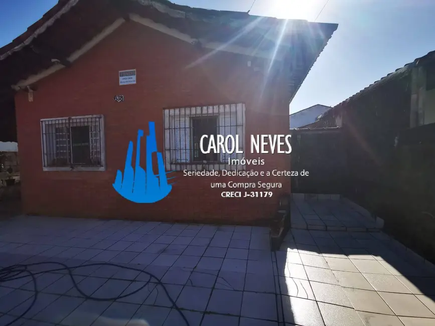 Foto 1 de Casa com 3 quartos à venda, 140m2 em Mongagua - SP