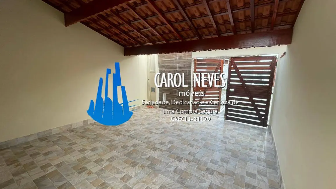 Foto 2 de Casa com 2 quartos à venda, 125m2 em Mongagua - SP
