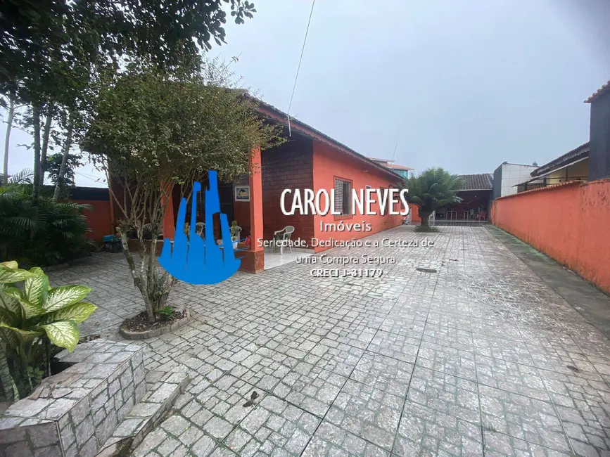 Foto 2 de Casa com 4 quartos à venda, 153m2 em Mongagua - SP