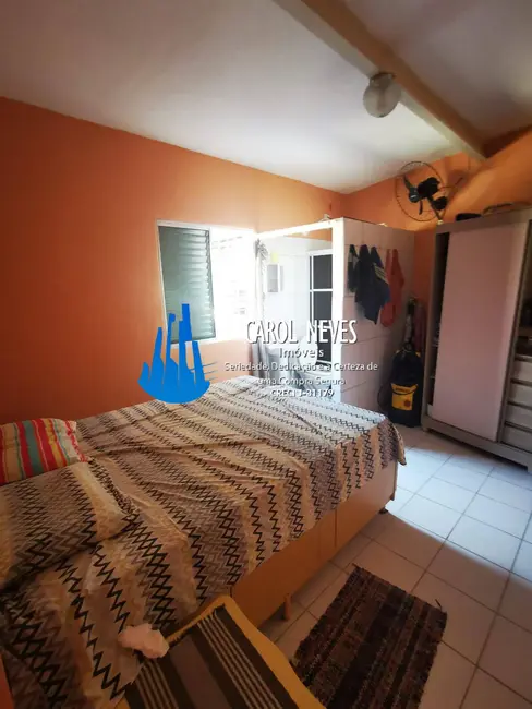 Casa com 3 quartos para alugar em Mongagua - SP - imagem 9 Foto 9 de Casa com 3 quartos para alugar em Mongagua - SP