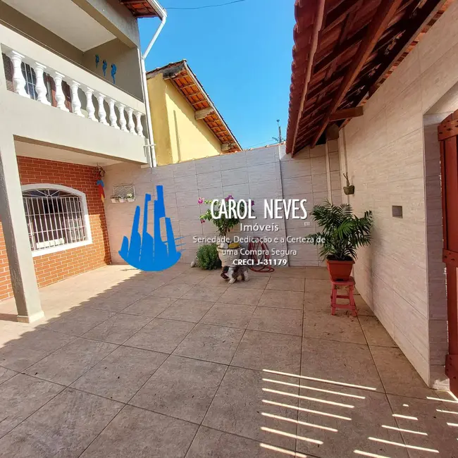 Foto 4 de Sobrado com 3 quartos à venda, 146m2 em Mongagua - SP