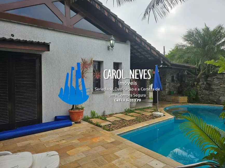 Foto 2 de Casa com 4 quartos à venda em Itanhaem - SP