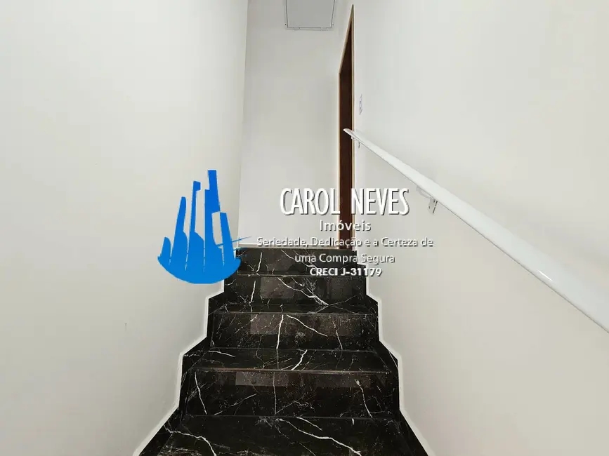 Foto 5 de Casa de Condomínio com 2 quartos à venda, 80m2 em Maracanã, Praia Grande - SP