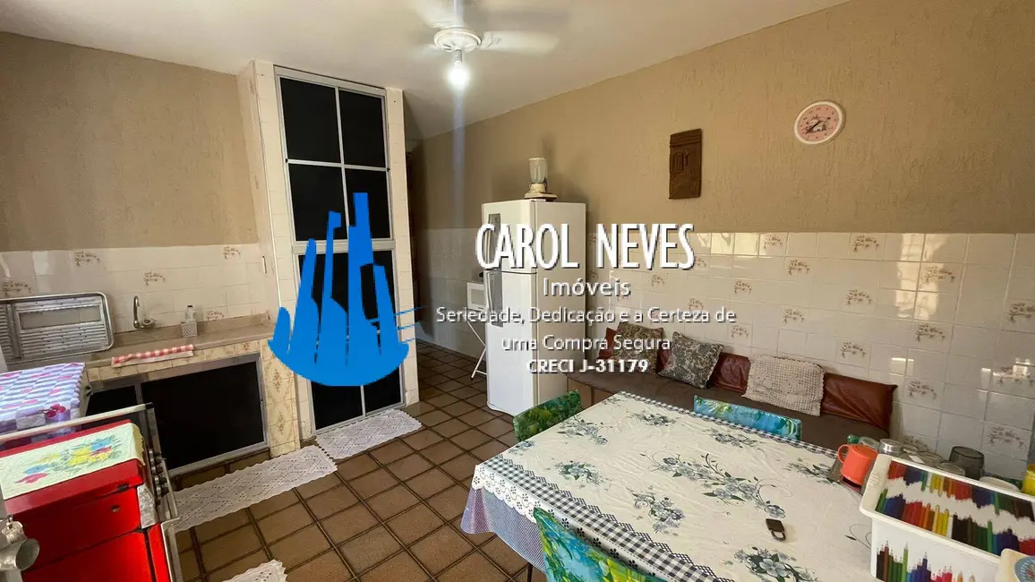 Foto 4 de Casa com 2 quartos à venda, 81m2 em Mongagua - SP