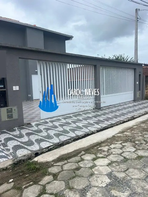 Foto 1 de Casa de Condomínio com 2 quartos à venda, 70m2 em Itanhaem - SP