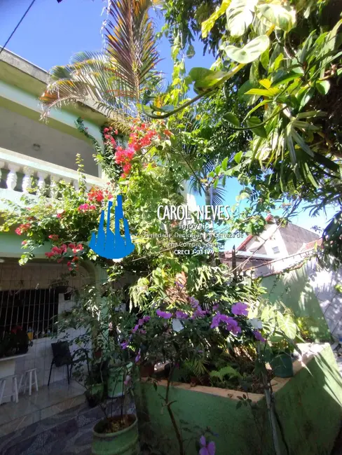 Sobrado com 4 quartos à venda, 300m2 em Itanhaem - SP - imagem 4 Foto 4 de Sobrado com 4 quartos à venda, 300m2 em Itanhaem - SP