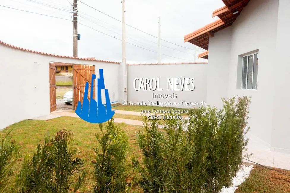 Foto 2 de Casa com 2 quartos à venda, 60m2 em Itanhaem - SP