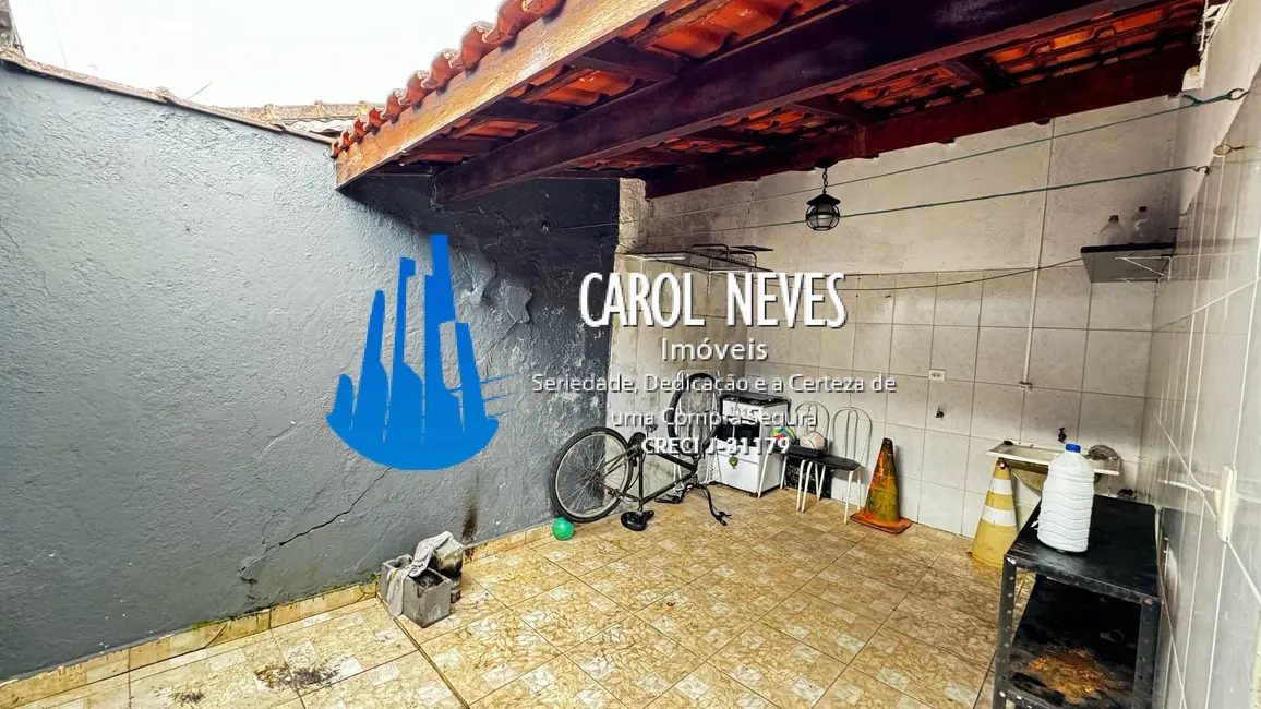 Foto 9 de Casa com 2 quartos à venda, 75m2 em Maracanã, Praia Grande - SP