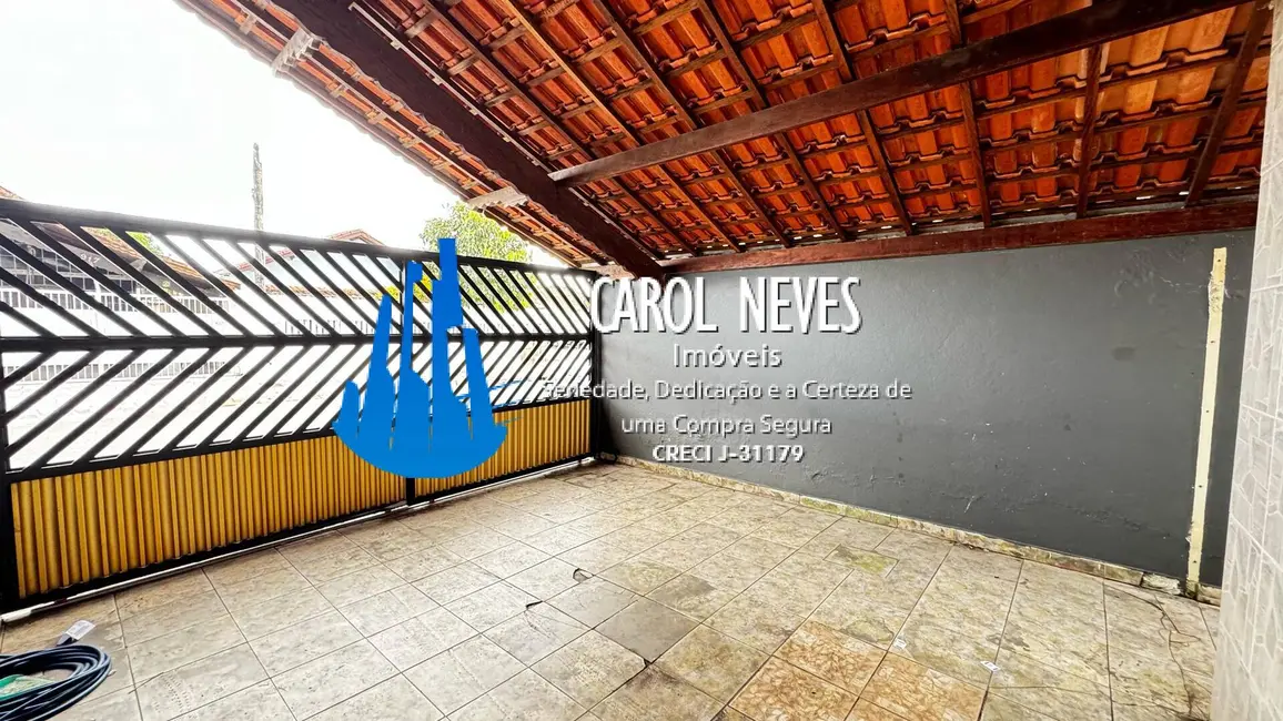 Foto 2 de Casa com 2 quartos à venda, 75m2 em Maracanã, Praia Grande - SP