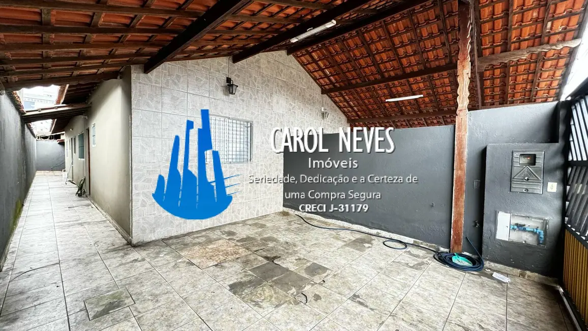 Foto 1 de Casa com 2 quartos à venda, 75m2 em Maracanã, Praia Grande - SP
