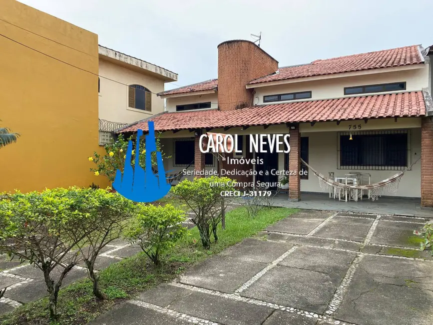 Foto 2 de Casa com 4 quartos à venda, 180m2 em Mirim, Praia Grande - SP