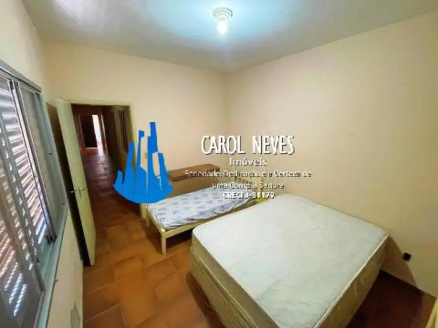 Casa com 3 quartos à venda, 170m2 em Guilhermina, Praia Grande - SP - imagem 9 Foto 9 de Casa com 3 quartos à venda, 170m2 em Guilhermina, Praia Grande - SP