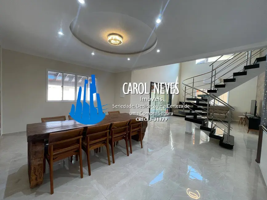 Casa com 5 quartos à venda, 262m2 em Flórida, Praia Grande - SP - imagem 5 Foto 5 de Casa com 5 quartos à venda, 262m2 em Flórida, Praia Grande - SP