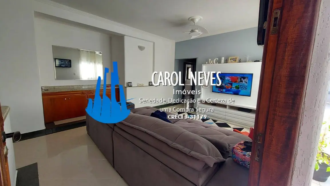 Casa com 4 quartos à venda, 180m2 em Flórida, Praia Grande - SP - imagem 3 Foto 3 de Casa com 4 quartos à venda, 180m2 em Flórida, Praia Grande - SP