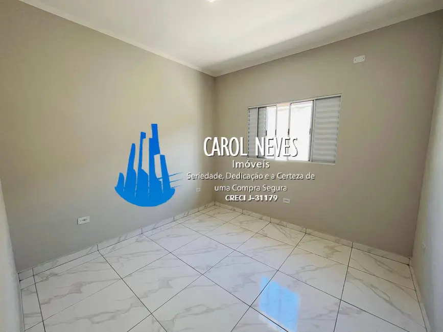 Foto 9 de Casa com 2 quartos à venda, 57m2 em Itanhaem - SP