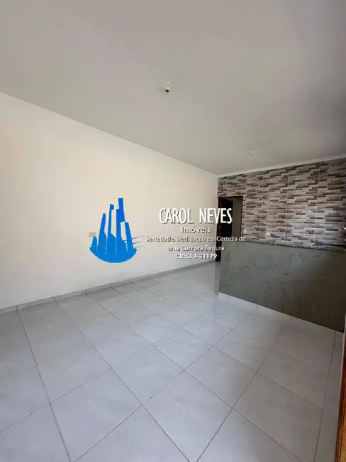 Foto 2 de Casa com 2 quartos à venda, 56m2 em Itanhaem - SP