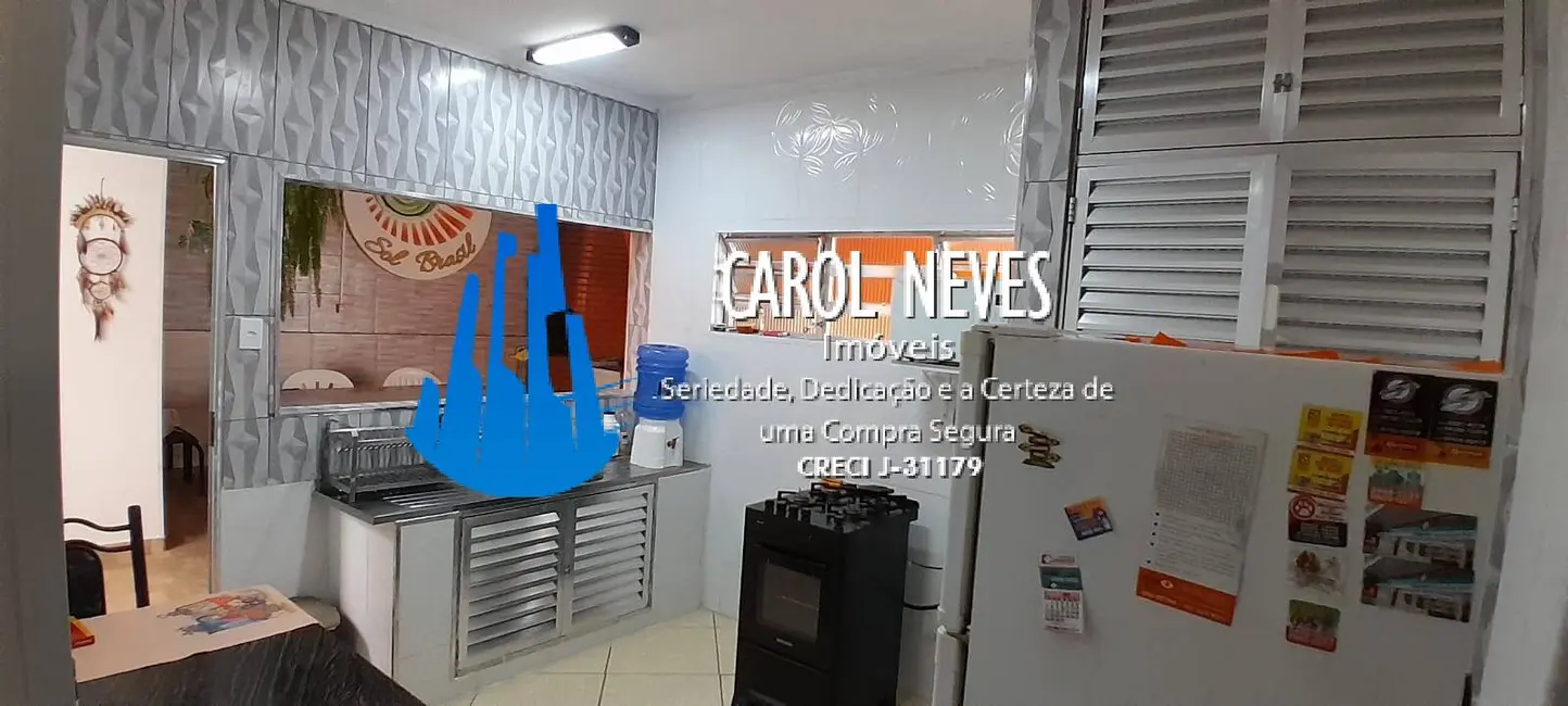 Foto 4 de Casa com 2 quartos à venda, 85m2 em Centro, Mongagua - SP