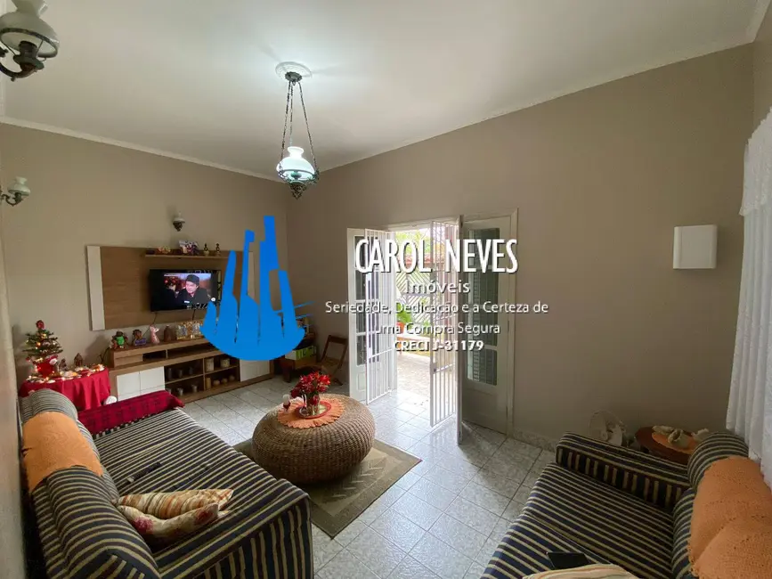 Foto 3 de Casa com 2 quartos à venda, 65m2 em Mongagua - SP