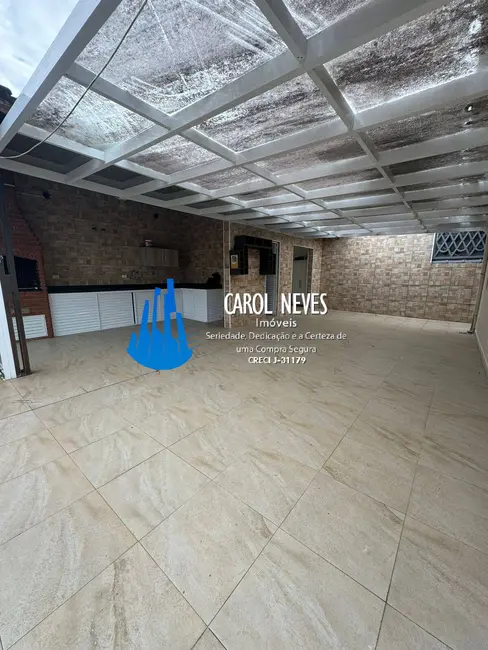 Foto 3 de Casa com 3 quartos à venda, 150m2 em Solemar, Praia Grande - SP